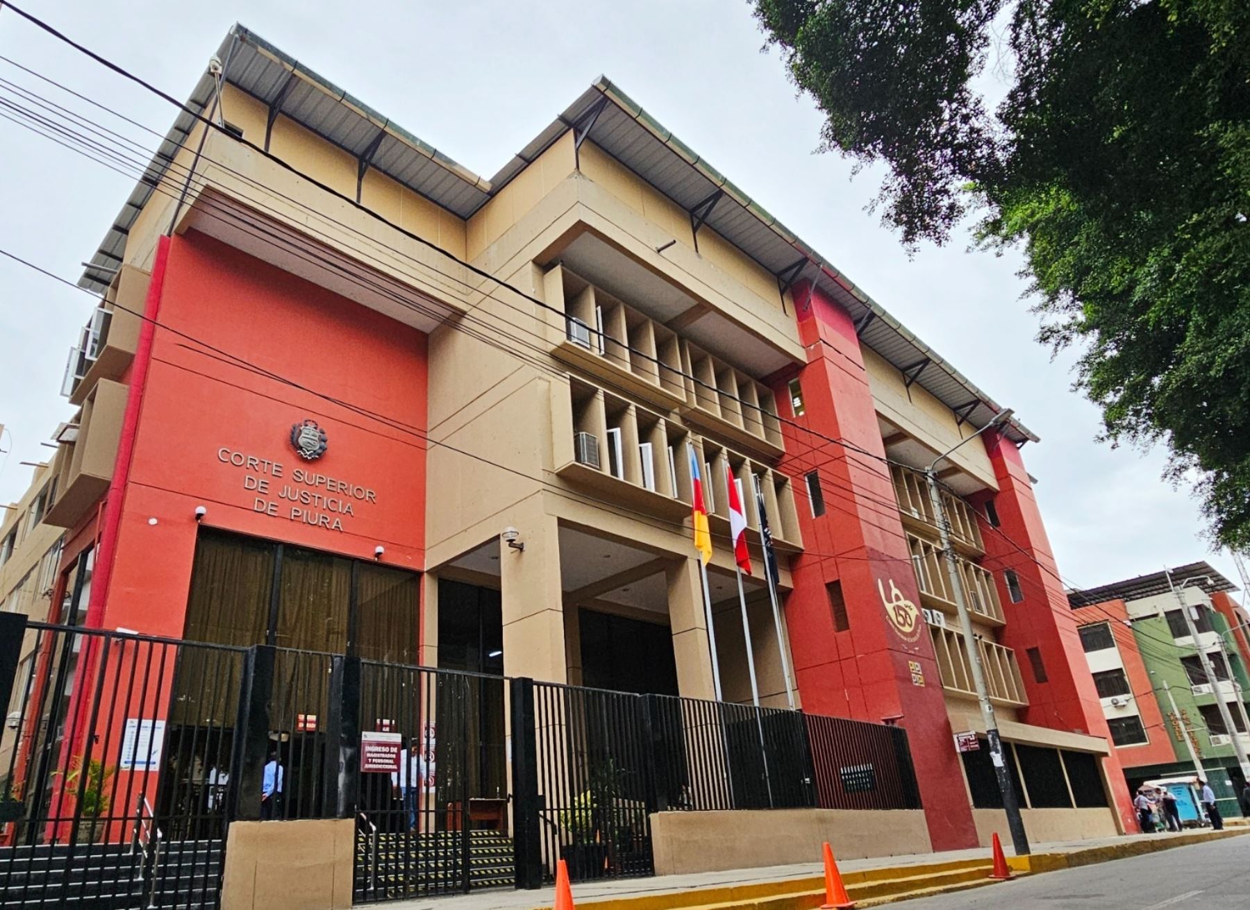 Un juzgado de la Corte de La Libertad condenó a la pena de cadena perpetua a los autores del secuestro y asesinato del empresario Manuel Rodríguez Cruzado, padre del exalcalde de Julcán, Jhon Cruzado. ANDINA/Difusión