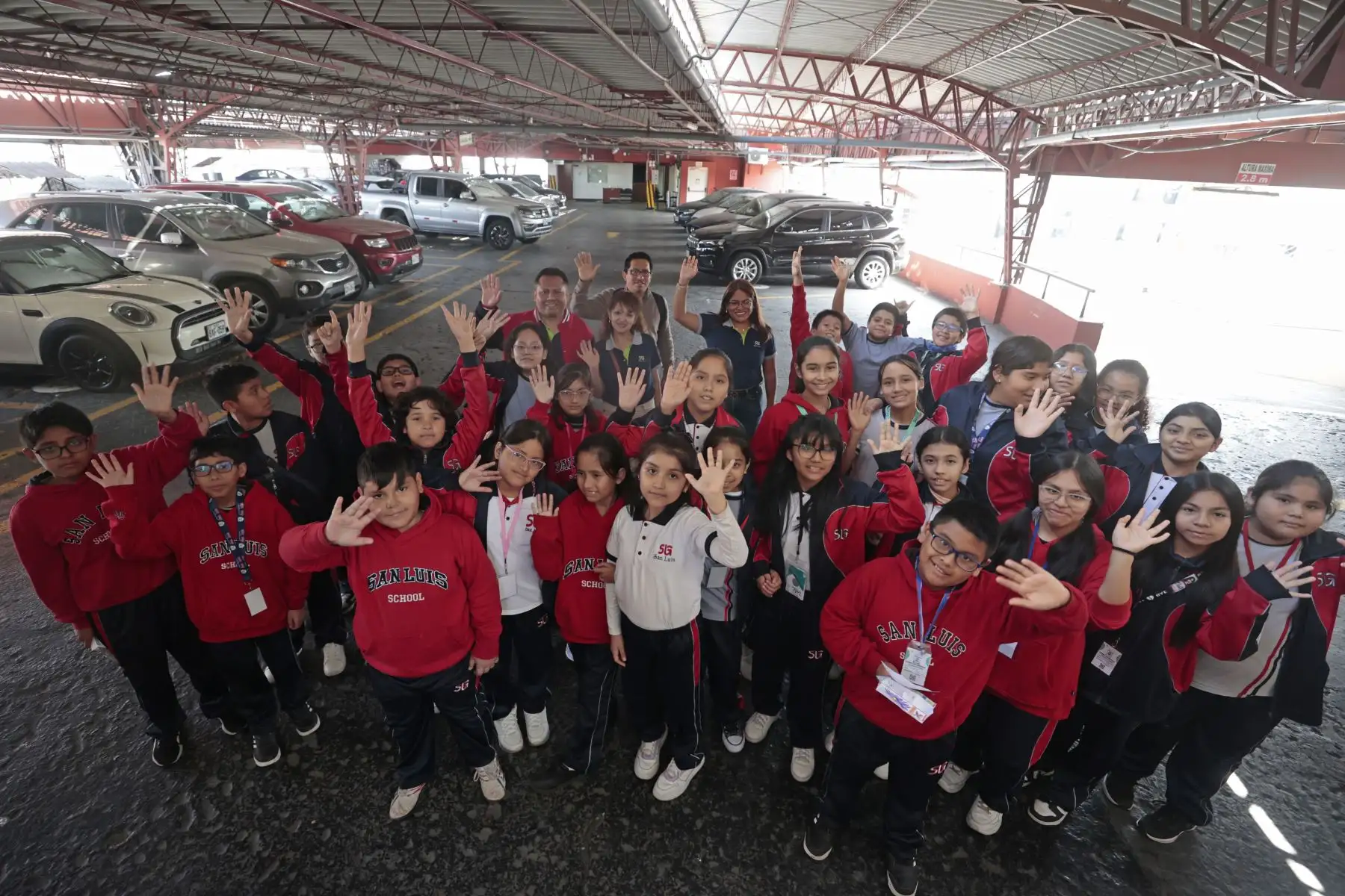 Estudiantes del Grupo Educativo San Luis Gonzaga de San Martín de Porres visitaron la Agencia Andina y el Diario El Peruano. Foto: ANDINA/Vidal Tarqui