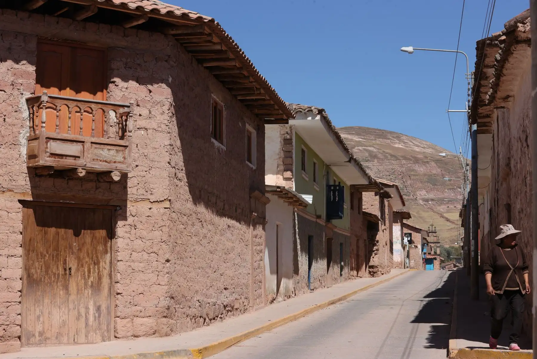 Maras posee un clima templado frío con temperaturas que varían desde los 21ºC., como máximo hasta los 1ºC. como mínimo. Como en las demás regiones del Cusco, enero, febrero y marzo son los días más lluviosos. El resto del año la lluvia es intermitente y los días soleados. Foto: ANDINA/Melina Mejía