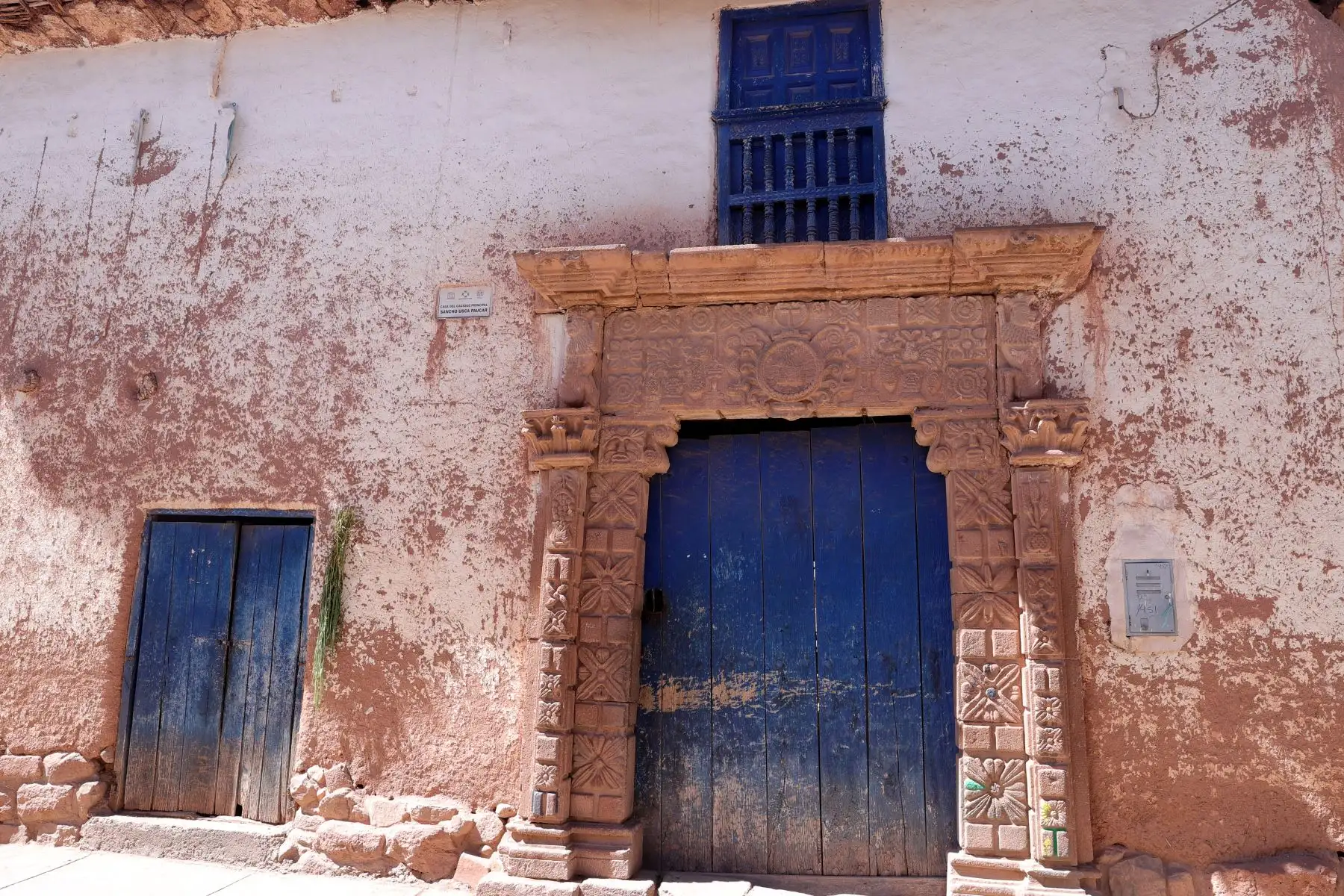 Maras gozó de mucho protagonismo en la época colonial. Como testigo de esa época se pueden apreciar su iglesia colonial y sus famosas portadas. Foto: ANDINA/Melina Mejía