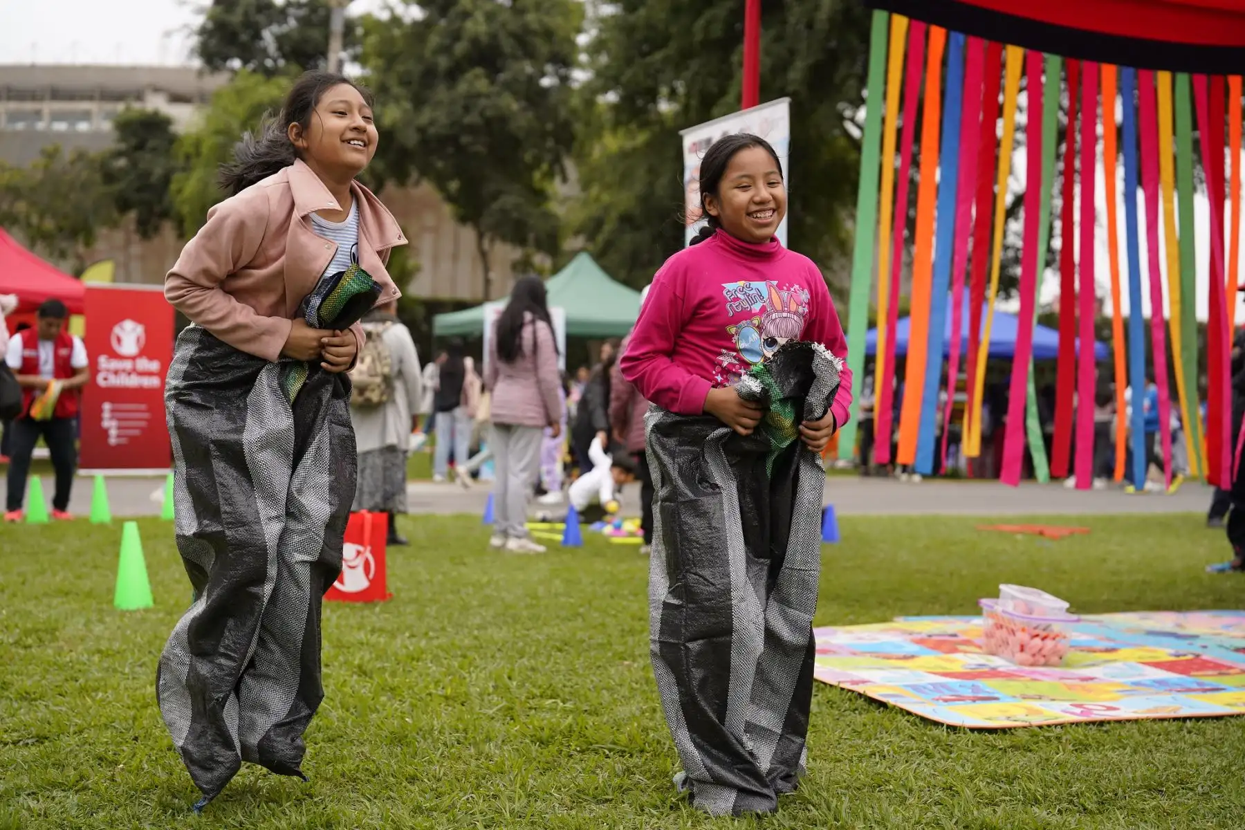Ministerio de la Mujer y Poblaciones Vulnerables organiza la feria lúdica multisectorial por el Día Internacional del Juego: “El Juego es un Derecho, Juguemos”.
Foto: MIMP