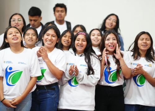 Un total de 600 estudiantes de universidades e institutos de la región La Libertad juraron como promotores ambientales. ANDINA/Difusión