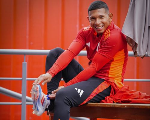 Edison Flores es pieza clave en la selección peruana