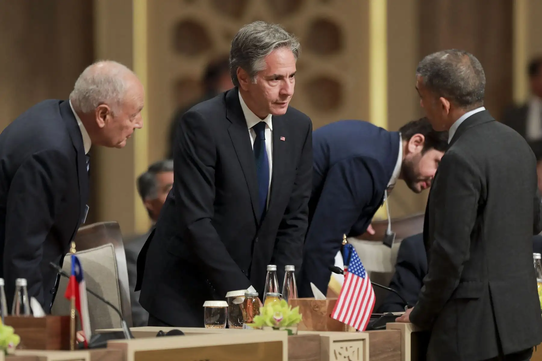 El Secretario de Estado de los Estados Unidos, Antony Blinken , asiste a una sesión plenaria durante la conferencia "Llamado a la acción: Respuesta humanitaria urgente para Gaza", en el Mar Muerto en Jordania.
Foto: AFP