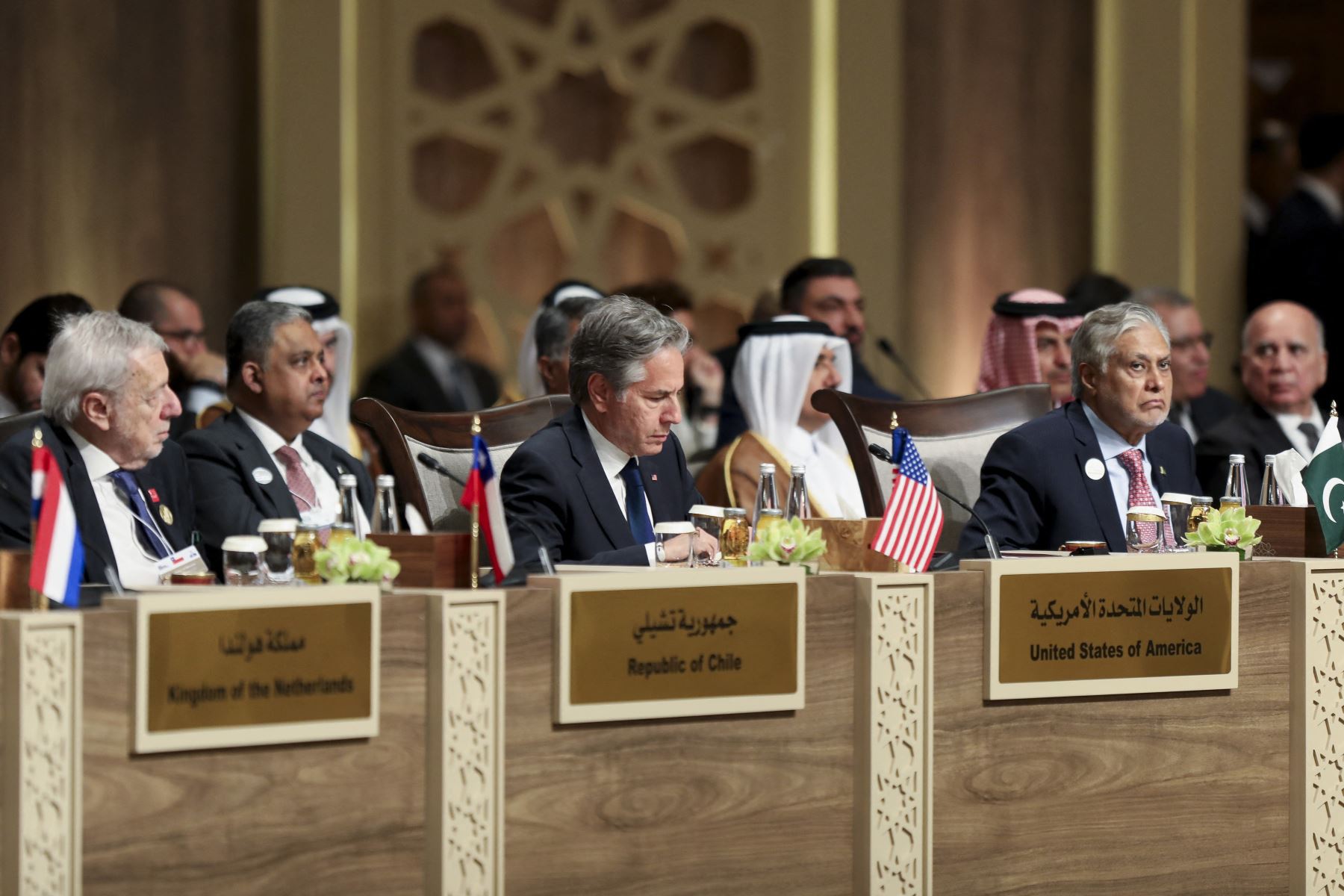 El Secretario de Estado de los Estados Unidos, Antony Blinken , asiste a una sesión plenaria durante la conferencia "Llamado a la acción: Respuesta humanitaria urgente para Gaza", en el Mar Muerto en Jordania.
Foto: AFP