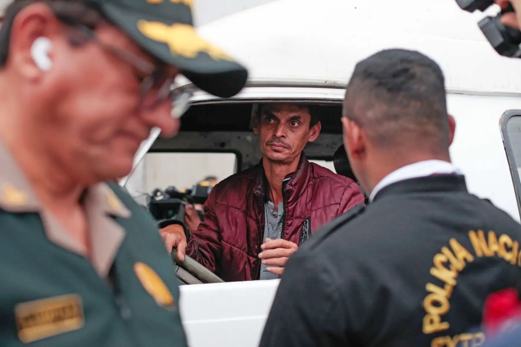 Operativo de la PNP y la ATU al transporte público informal para identificar a conductores de vehículos que infringen el Reglamento Nacional de Tránsito, así como para identificar a personas con posibles requisitorias en la Panamericana Norte.

Foto: ANDINA/Lino Chipana