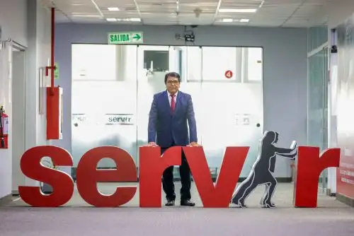 El doctor Gualberto Segovia Meza es uno de los 514 gerentes públicos de la Autoridad Nacional del Servicio Civil (Servir), reconocido por impulsar una buena práctica: un modelo de gestión del cambio que incorpora la interculturalidad en los servicios de salud. ANDINA/ Luis Iparraguirre.