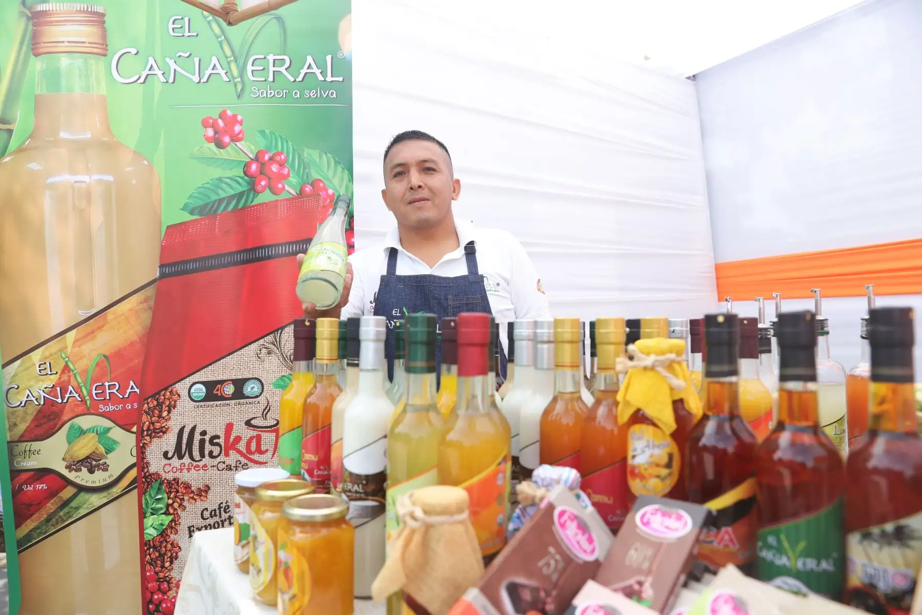 La Feria “Lo mejor de la Selva Central” se realiza del viernes 14 al domingo 16 de junio en el Parque Neptuno (Parque de los Museos), ubicado al costado del Hotel Sheraton y del Centro Cívico. Foto: ANDINA/Melina Mejía
