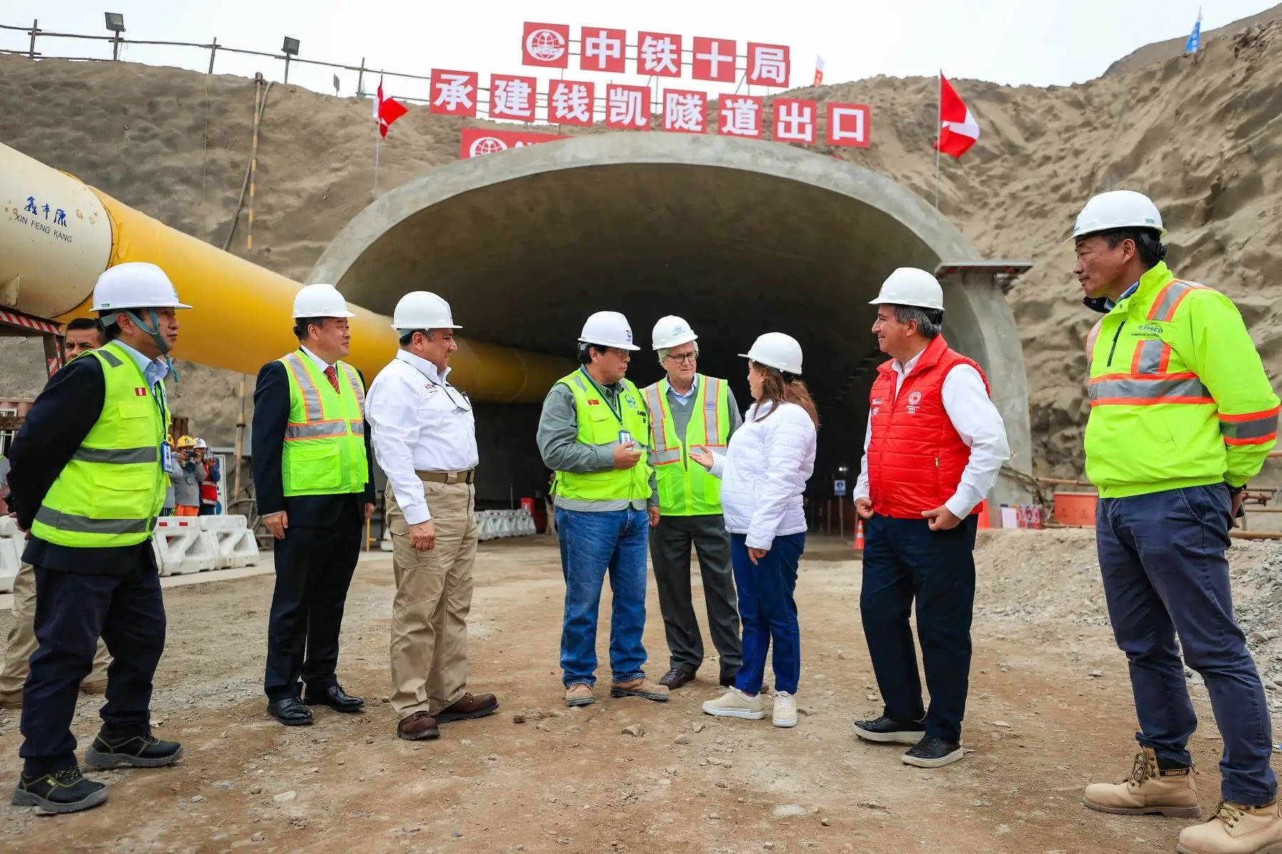 Inspección a los avances de obra del Terminal Portuario de Chancay y presentación de las primeras grúas eléctricas. 
Foto: ANDINA/ Prensa Presidencia
