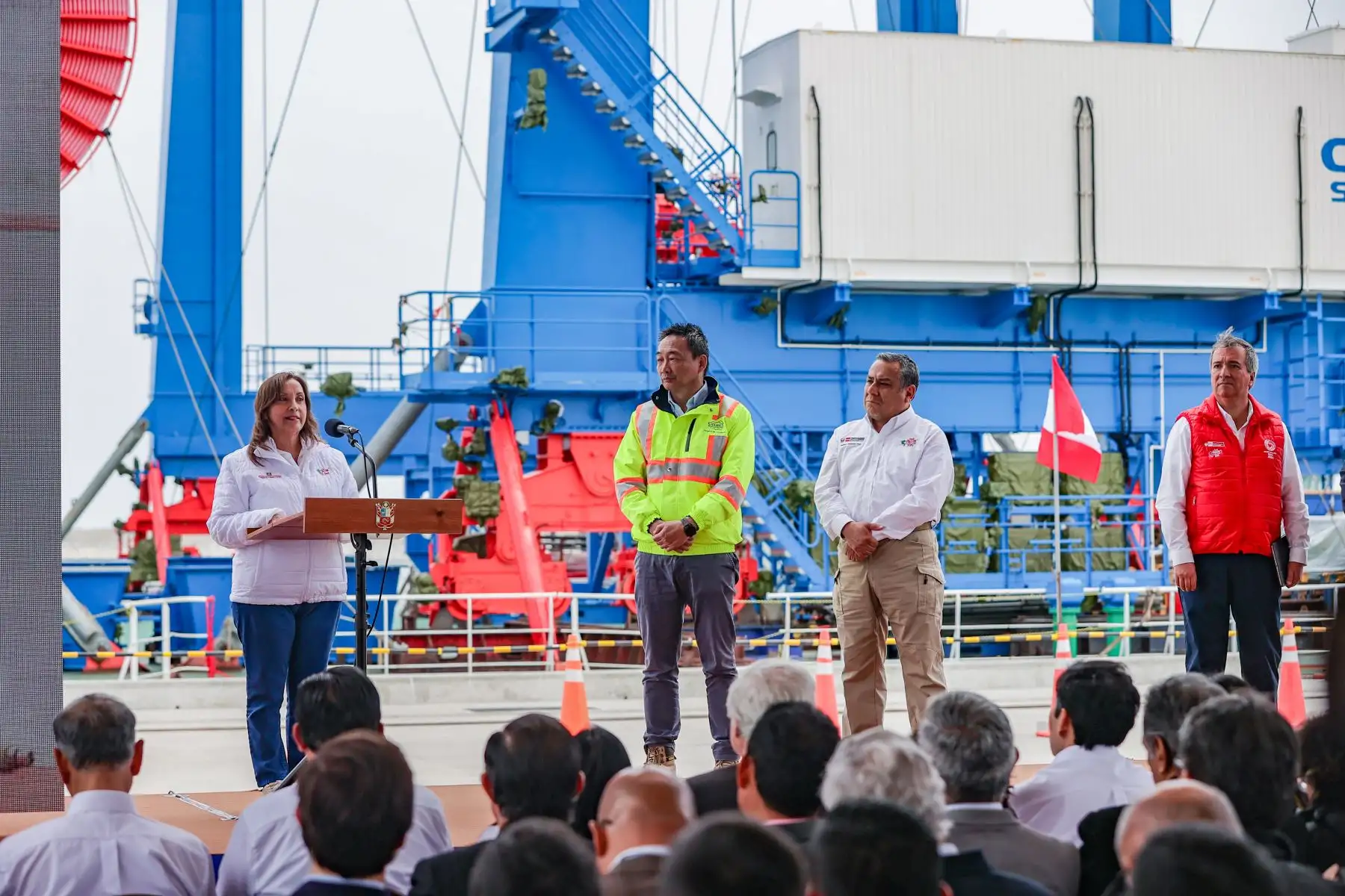 Inspección a los avances de obra del Terminal Portuario de Chancay y presentación de las primeras grúas eléctricas. 
Foto: ANDINA/ Prensa Presidencia