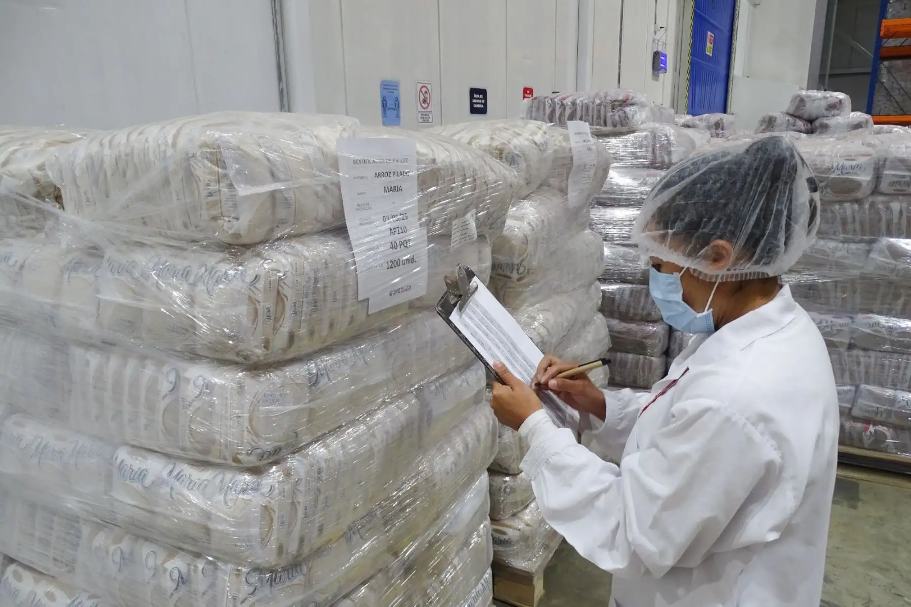 Qali Warma informó a los productores, fabricantes y proveedores sobre las características y requisitos de certificación obligatoria de los alimentos que se entregan para el servicio escolar.