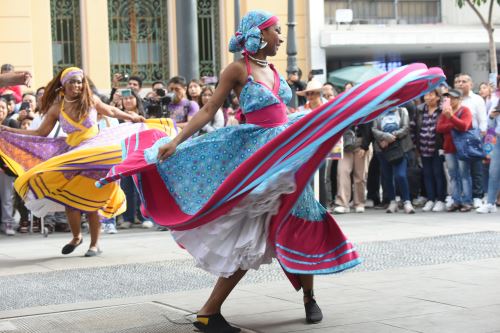 Municipalidad de Lima organiza gran pasacalle de las culturas peruanas y del mundo