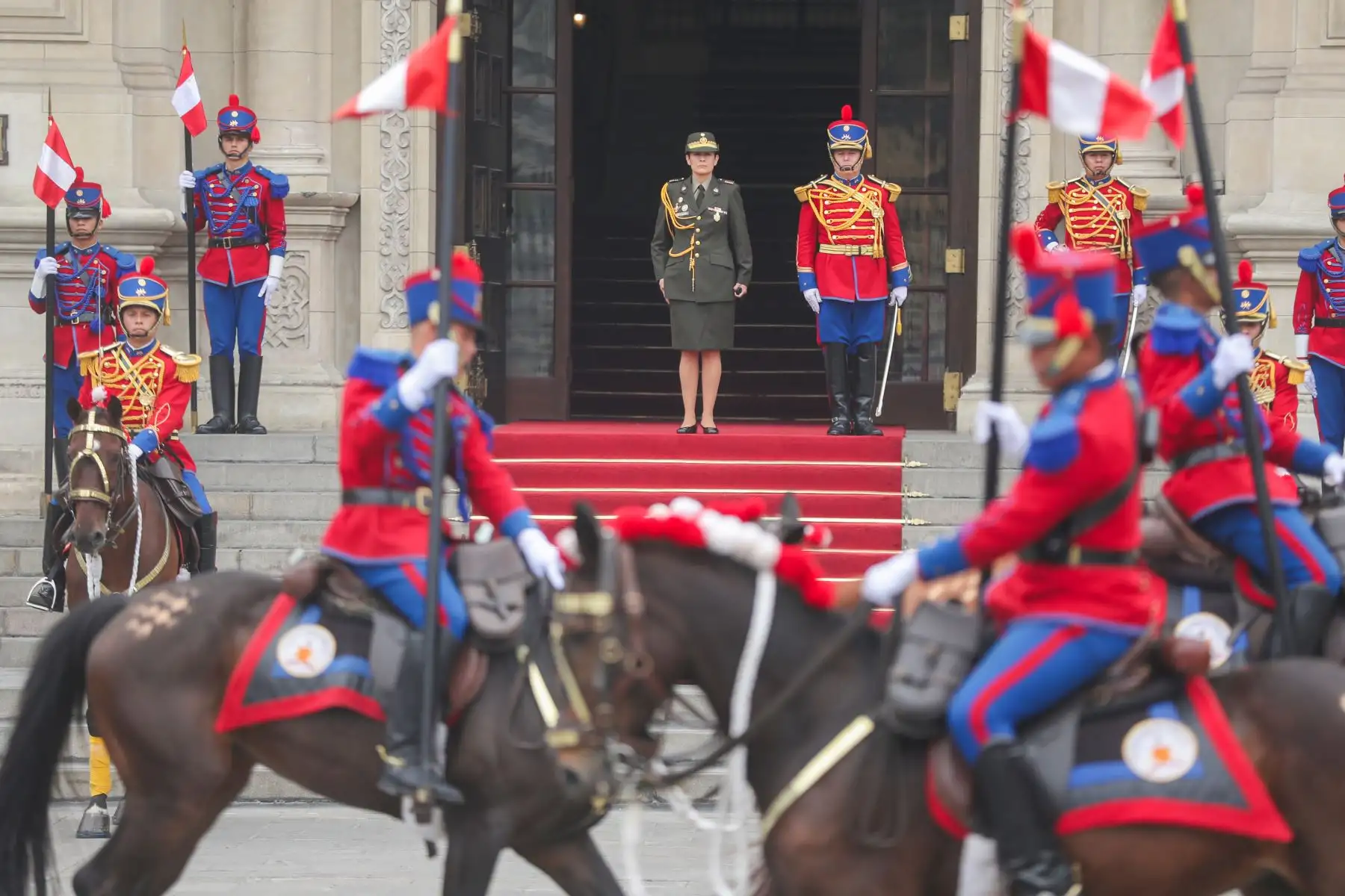Tradicional Cambio de Guardia, en el Patio de Honor de Palacio de Gobierno. Foto: ANDINA/Prensa Presidencia
