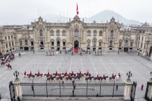 Tradicional Cambio de Guardia, en el Patio de Honor de Palacio de Gobierno. Foto: ANDINA/Prensa Presidencia