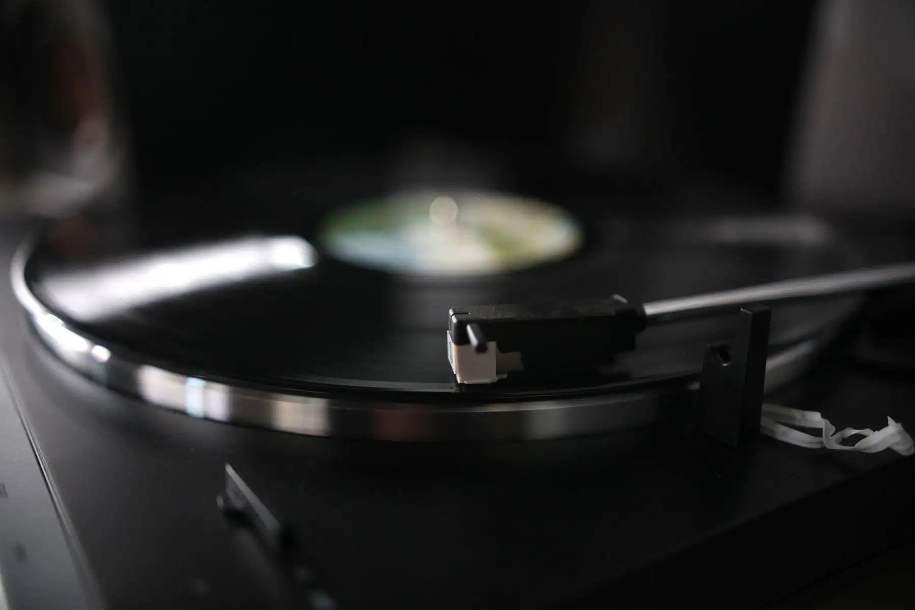 Más de 15 mil vinilos son exhibidos en el Festival Internacional del Vinilo en la Concha Acústica del Campo de Marte.
Foto:ANDINA /Lino Chipana
