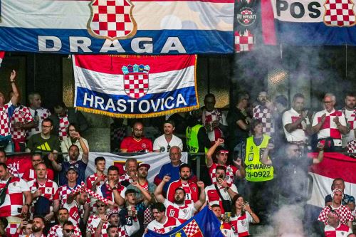 Hinchada croata se hace presente en le Eurocopa 2024.