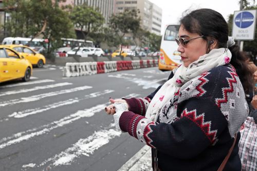 Cada día más abrigados: se  acerca el invierno y aumenta el frío en Lima