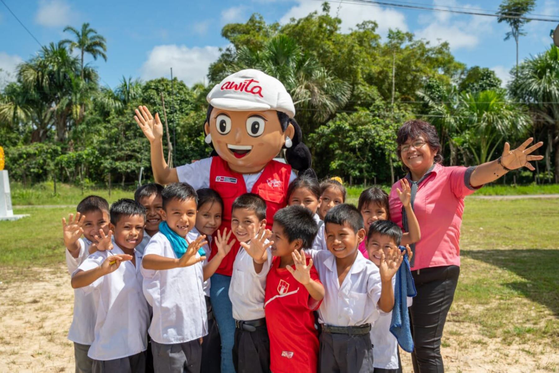 Proyecto beneficia a 340 habitantes del centro poblado San Lucas y dos instituciones educativas en la zona rural de Loreto. Foto: ANDINA/MVCS
