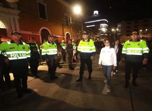 Ministra de Cultura, Leslie Urteaga, participó del megaoperativo Amanecer Seguro que se desarrolló en Huánuco, una de las 20 ciudades del país donde se realiza esta intervención de la Policía Nacional de manera simultánea. ANDINA/Difusión