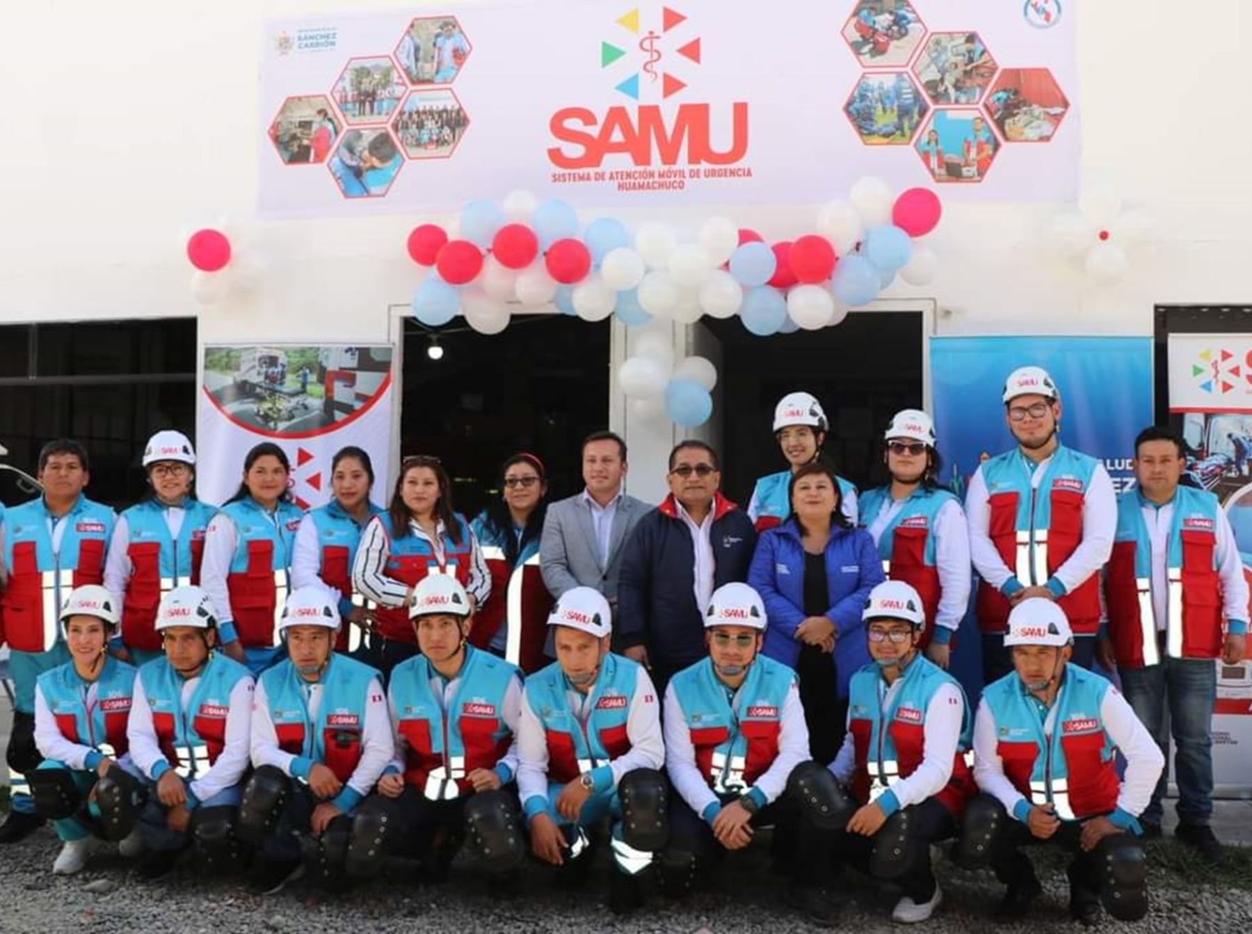 Con un equipo conformado por médicos, enfermeras, y otros trabajadores se inauguró la nueva base del SAMU en la ciudad de Huamachuco, en la sierra de la región La Libertad. ANDINA/Difusión