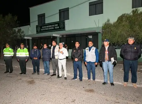 Policía Nacional ejecutó operativo Amanecer Seguro en la ciudad de Tacna. La intervención fue encabezada por el titular del Ministerio del Ambiente, Juan Carlos Castro. ANDINA/Difusión