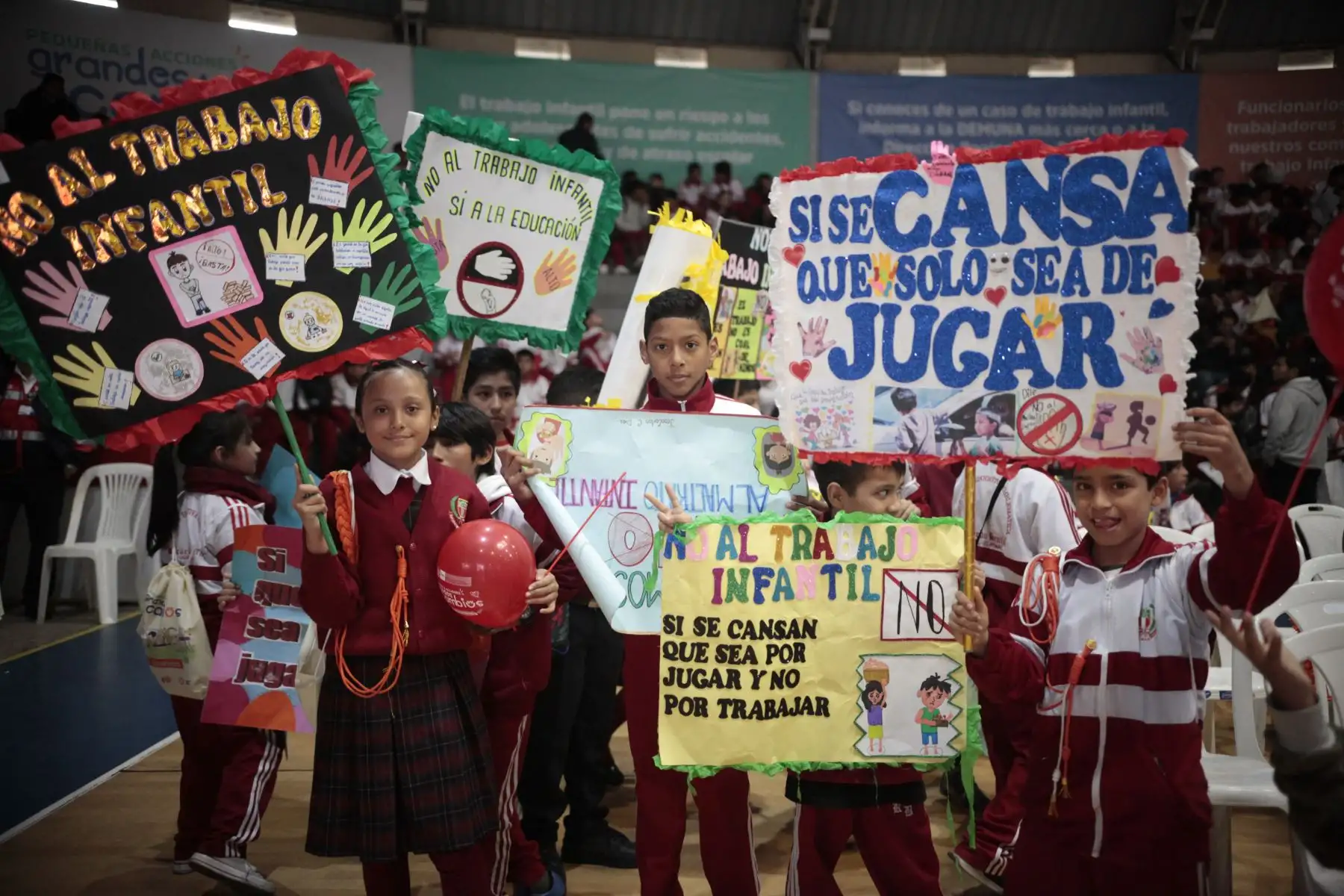 El Ministerio de Trabajo y Promoción del Empleo (MTPE) organiza el festival ¡Perú Sin Trabajo Infantil!, que tiene como objetivo informar a los alumnos y docentes sobre las consecuencias negativas del trabajo infantil a través de actividades lúdicas, artísticas, culturales, de motivación y sensibilización. Foto: ANDINA/ Lino Chipana