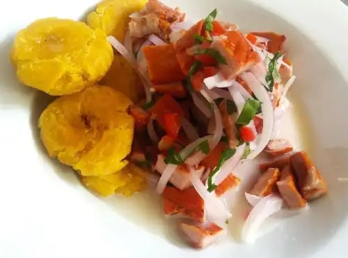 El ceviche de cecina, innovadora propuesta gastronómica presentada en Moyobamba, promete ser la sensación en la Fiesta de San Juan que se celebra en la capital de la región San Martín. ANDINA/Difusión