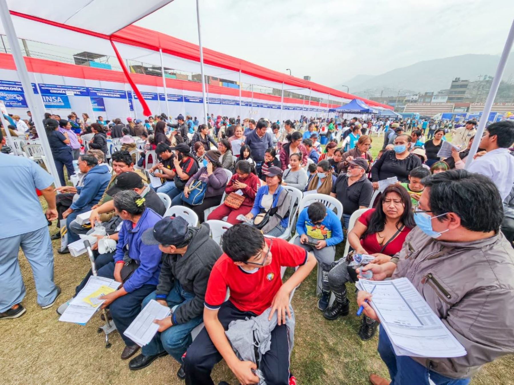 Hoy continúa mega campaña de salud en Estadio José Carlos Mariátegui, donde se encuentran los mejores hospitales e institutos de salud del país. Foto: Difusión