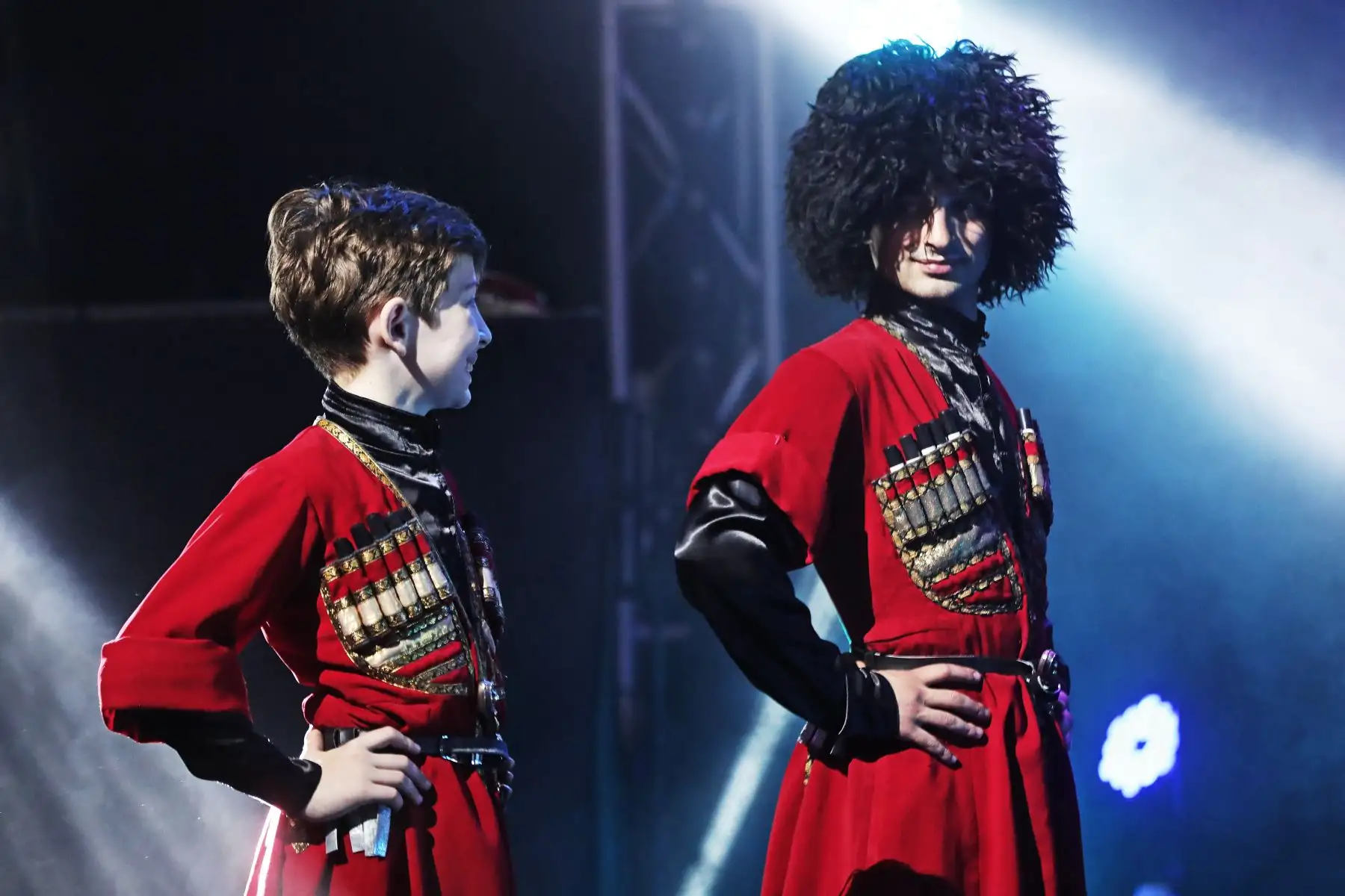 Presentación de "Los Niños Virtuosos del Cáucaso", una puesta en escena del Ballet Nacional de Georgia que reúne a un promedio de 30 niños y adolescentes con increíbles bailes y acrobacias. Se presentarán el sábado 22 y domingo 23 de junio en el Gran Teatro Nacional.
Foto: ANDINA/Connie Calderon