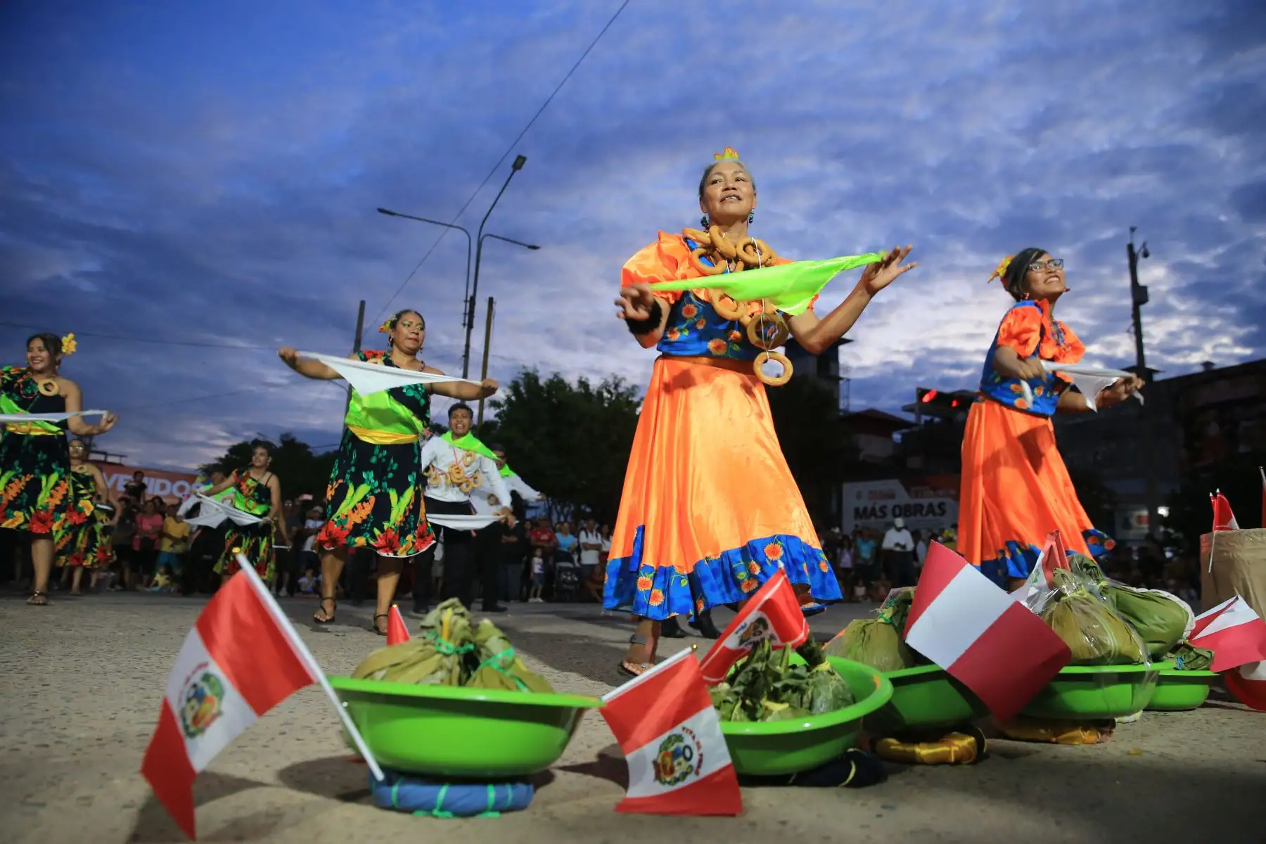 La ciudad de Pucallpa vive una fiesta completa, diferentes colegios y universidad participan con diferentes danzas en la comparsa San Juanera. Foto: ANDINA/Braian Reyna