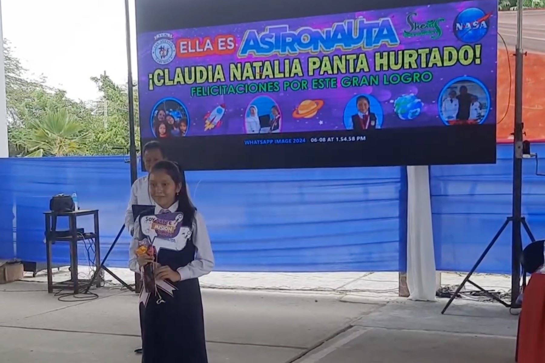 Claudia Natalia Panta Hurtado, estudiante del segundo grado de educación secundaria en la Institución Educativa Parroquial San Agustín de Zarumilla, en Tumbes, fue seleccionada por el programa "Ella es Astronauta".