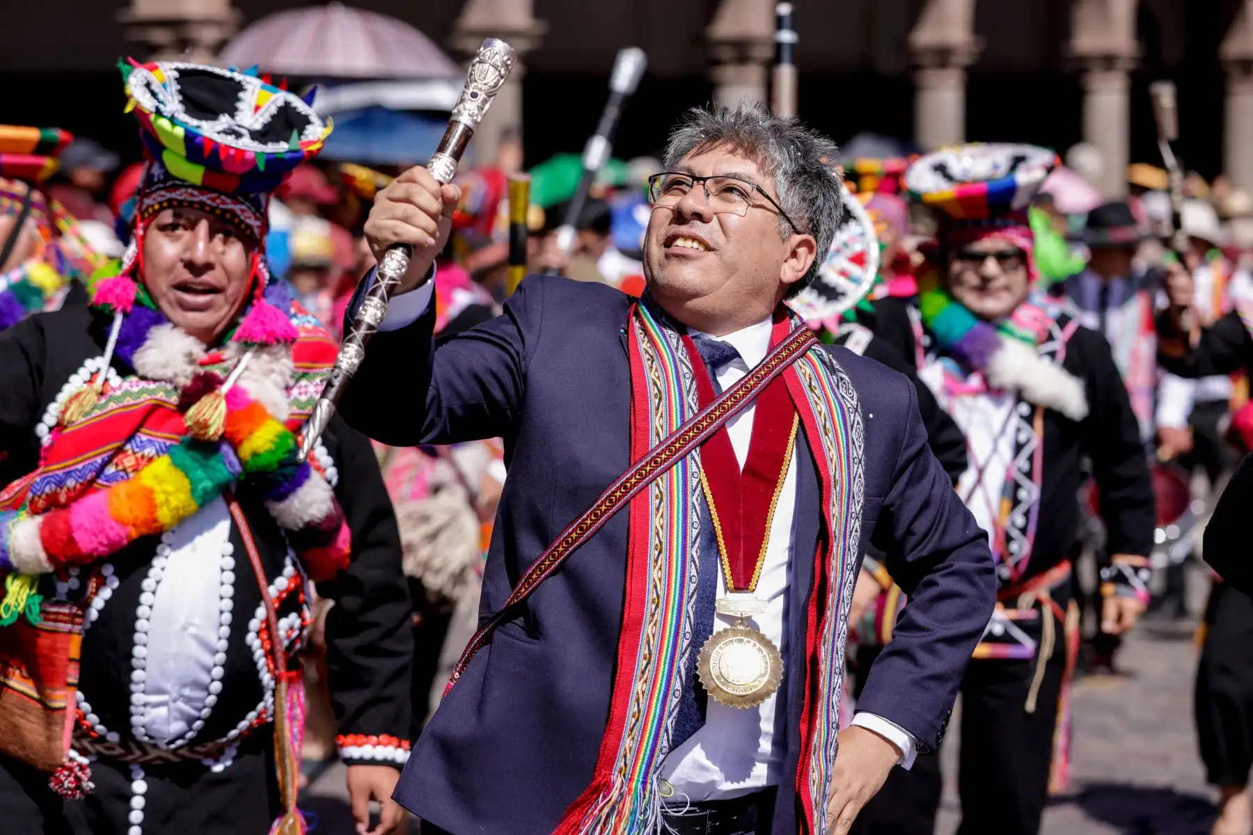 El gobernador regional del Cusco también formó parte del desfile, como parte de la delegación de su entidad. Foto: ANDINA/Luis Iparraguirre