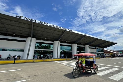 Aeropuerto de Tarapoto. ANDINA/Daniel Bracamonte