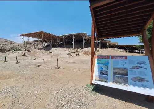 Así luce ahora la zona de ingreso a la Huaca Ventarrón, un importante sitio arqueológico de Lambayeque, considerado como uno de los centros de origen de la civilización en la costa norte de Perú. ANDINA/Difusión
