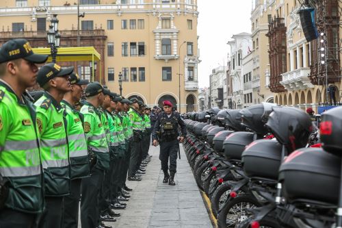 Municipalidad Metropolitana de Lima entregó la segunda flota de motos para la Policía Nacional del Perú