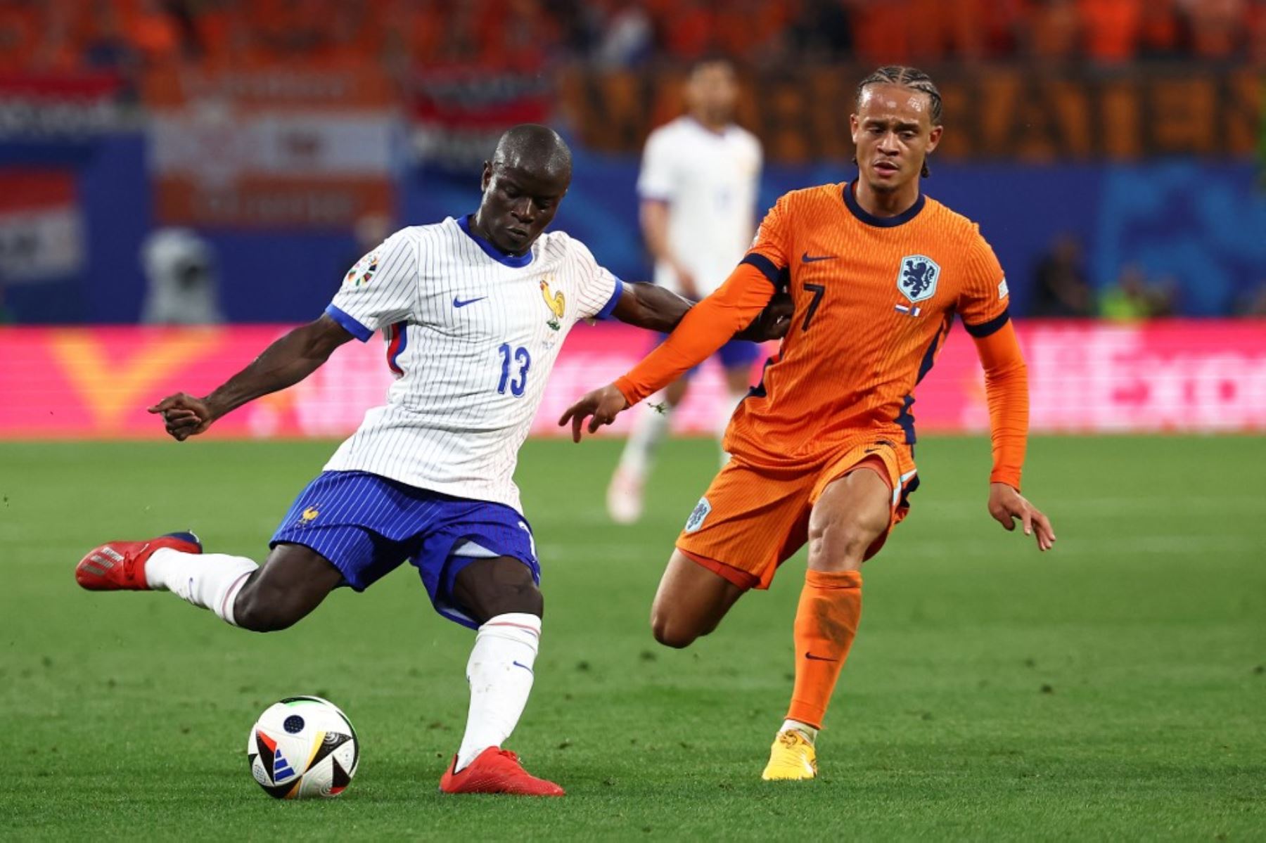 Francia y Países Bajos sellaron su acceso a los octavos de final de la Eurocopa 2024