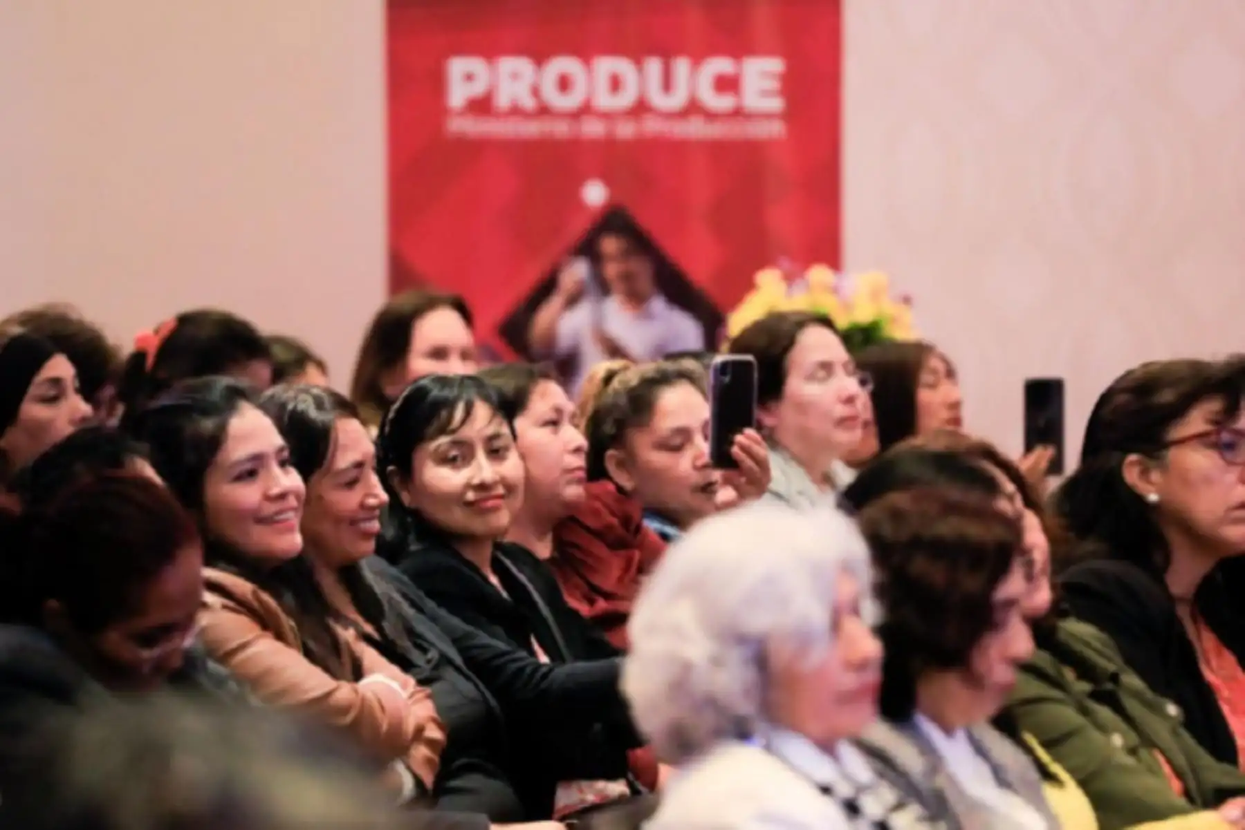 El encuentro empresarial se desarrollará en el auditorio del colegio Rosa Agustina de Morey (frente al coliseo cerrado de Iquitos) el 27 de junio, a las 15:00 horas.