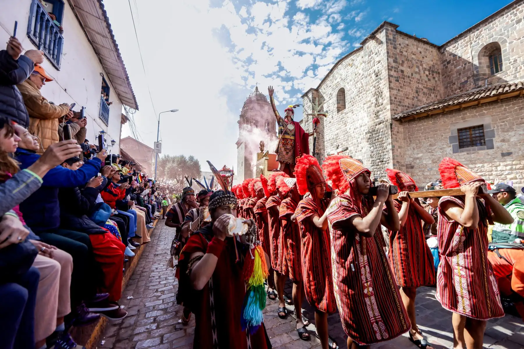 El Inti Raymi empezó su tradicional ceremonia en el templo de Qorikancha. Foto: ANDINA/Luis Iparraguirre