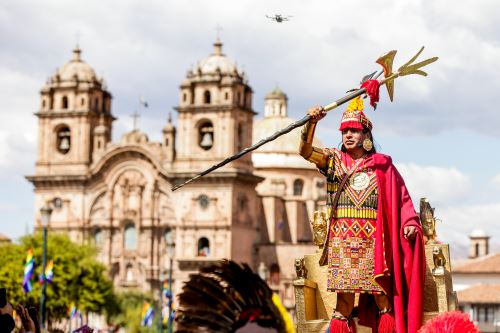 Cusco se inclina frente a Pachacútec: Las celebraciones por el Inti Raymi llegaron a la Plaza de Armas de la Ciudad Imperial