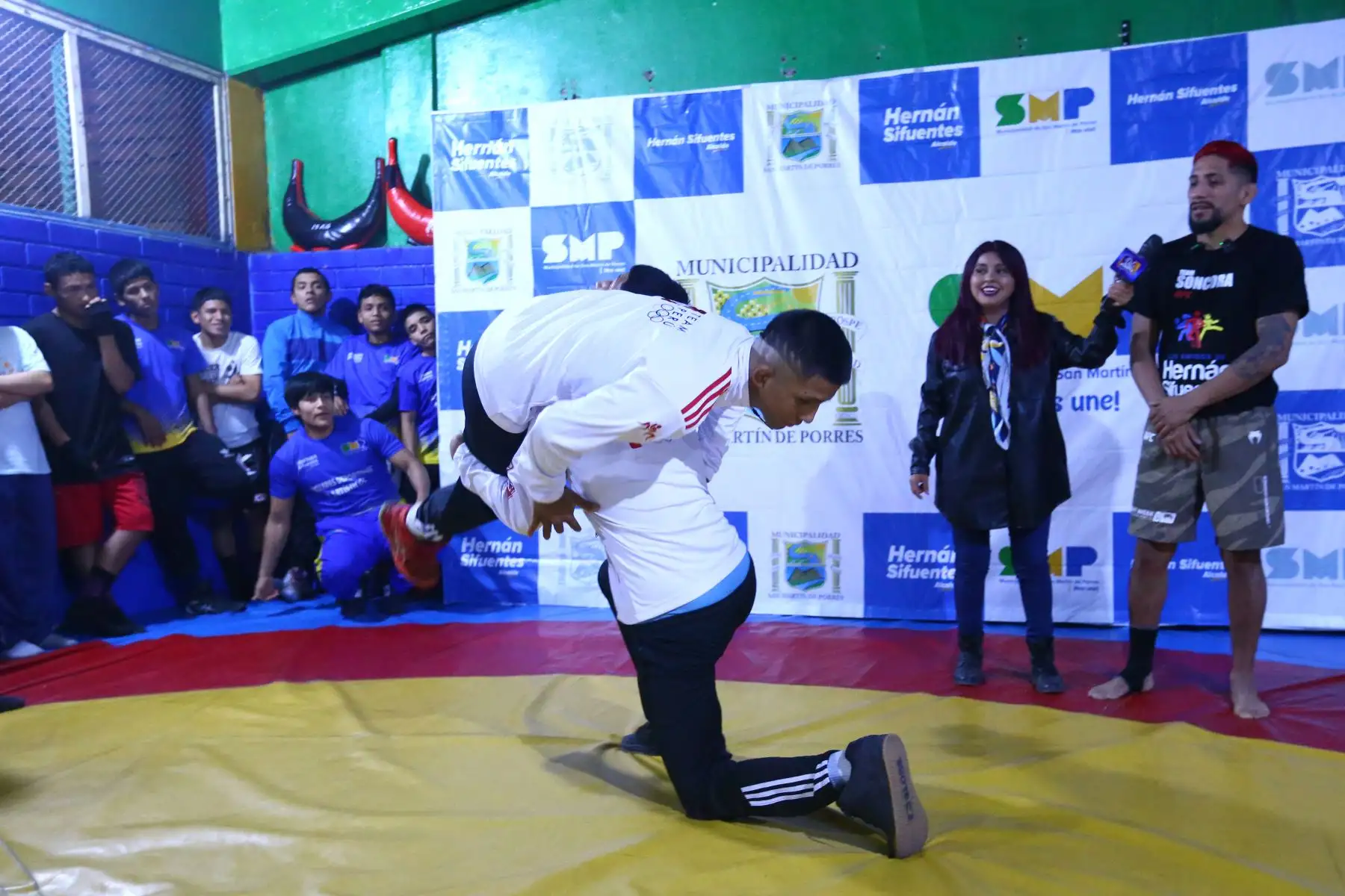 Un grupo de alumnos de este taller municipal viajarán el martes 25 a República Dominicana para participar en los juegos Panamericanos con la misión de traer más preseas al país.
Foto: ANDINA/ Eddy Ramos