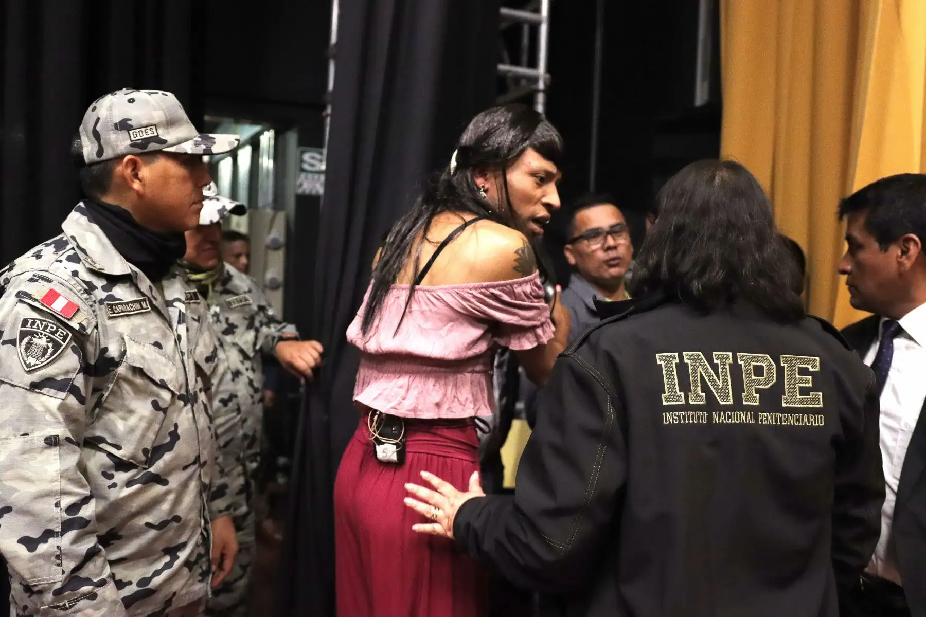 Lurigancho El Musical, es una obra teatral que muestra de una manera visceral la evolución del penal a lo largo de los años y narra la vida de personajes que coexisten en el ecosistema penitenciario y que hoy se muestra al mundo. Participan 40 internos del establecimiento penitenciario de Lurigancho. Directora de la Obra, Yashim Bahamonde. Auditorio de  la Universidad de Lima.
Foto: ANDINA/ Lino Chipana.