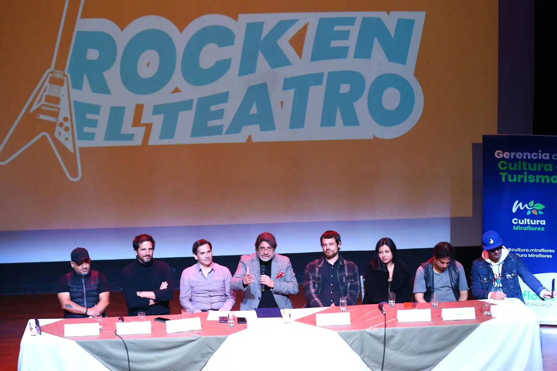 La municipalidad de Miraflores realiza conferencia para presentar  el evento denominado " Rock en el Teatro", una nueva propuesta de la municipalidad y de la productora Xaria Music, que mostrará lo mejor del rock nacional en el auditorio Julio Ramón Ribeyro del Centro Cultural Ricardo Palma.
Foto: ANDINA/Eddy Ramos
