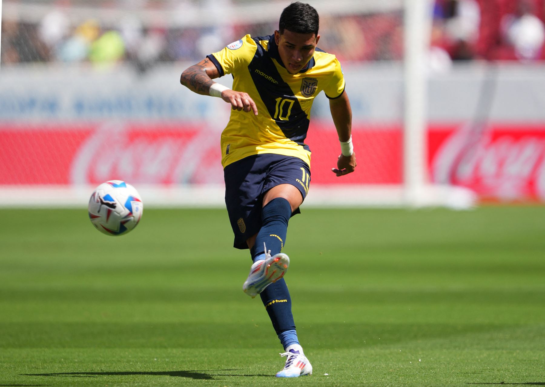 Kendry Páez buscará posesionarse en el equipo ecuatoriano