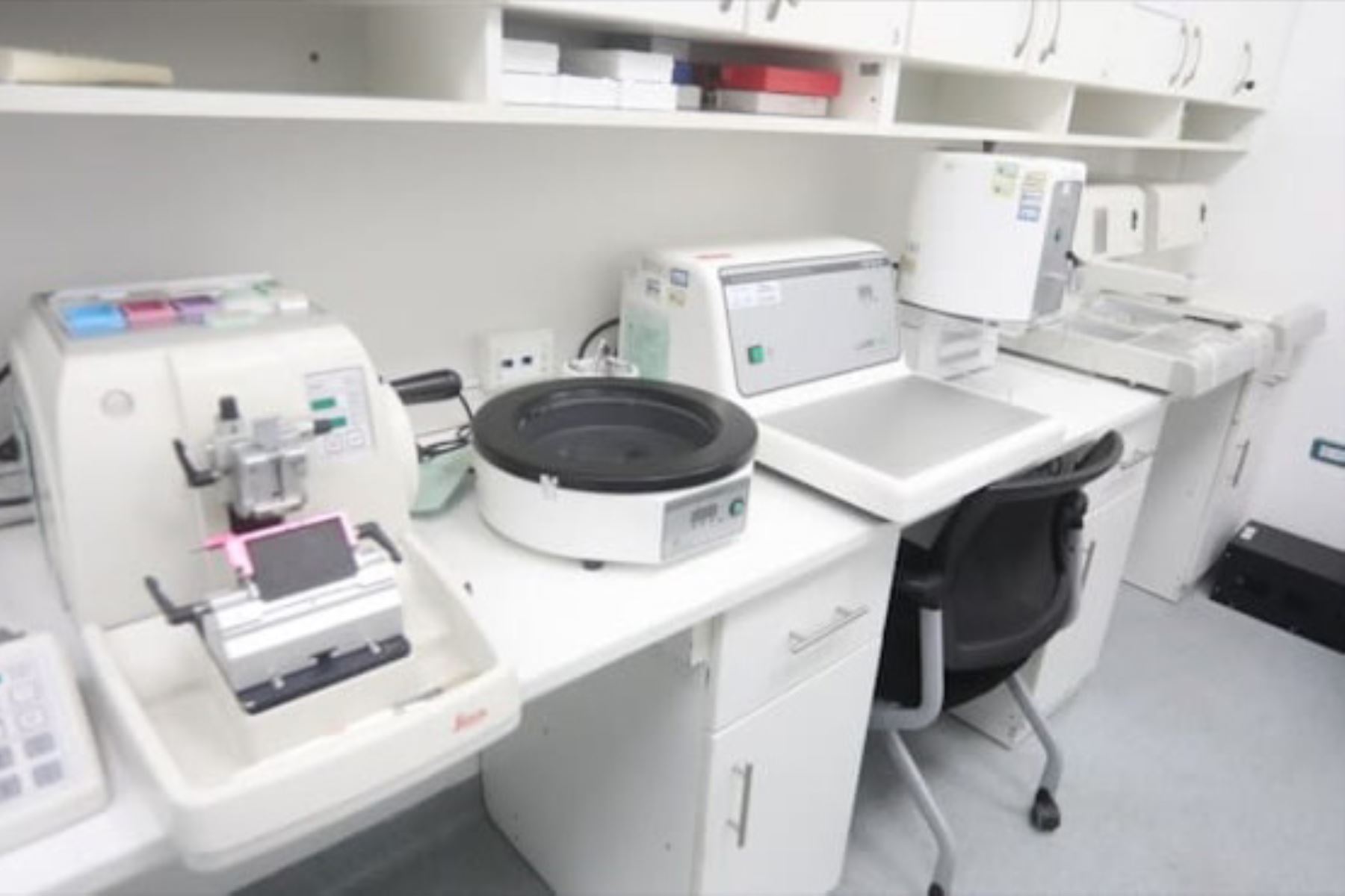 Laboratorio contará con el equipamiento adecuado para la conservación de las muestras de tejidos de pacientes con cáncer. Foto: ANDINA/Difusión