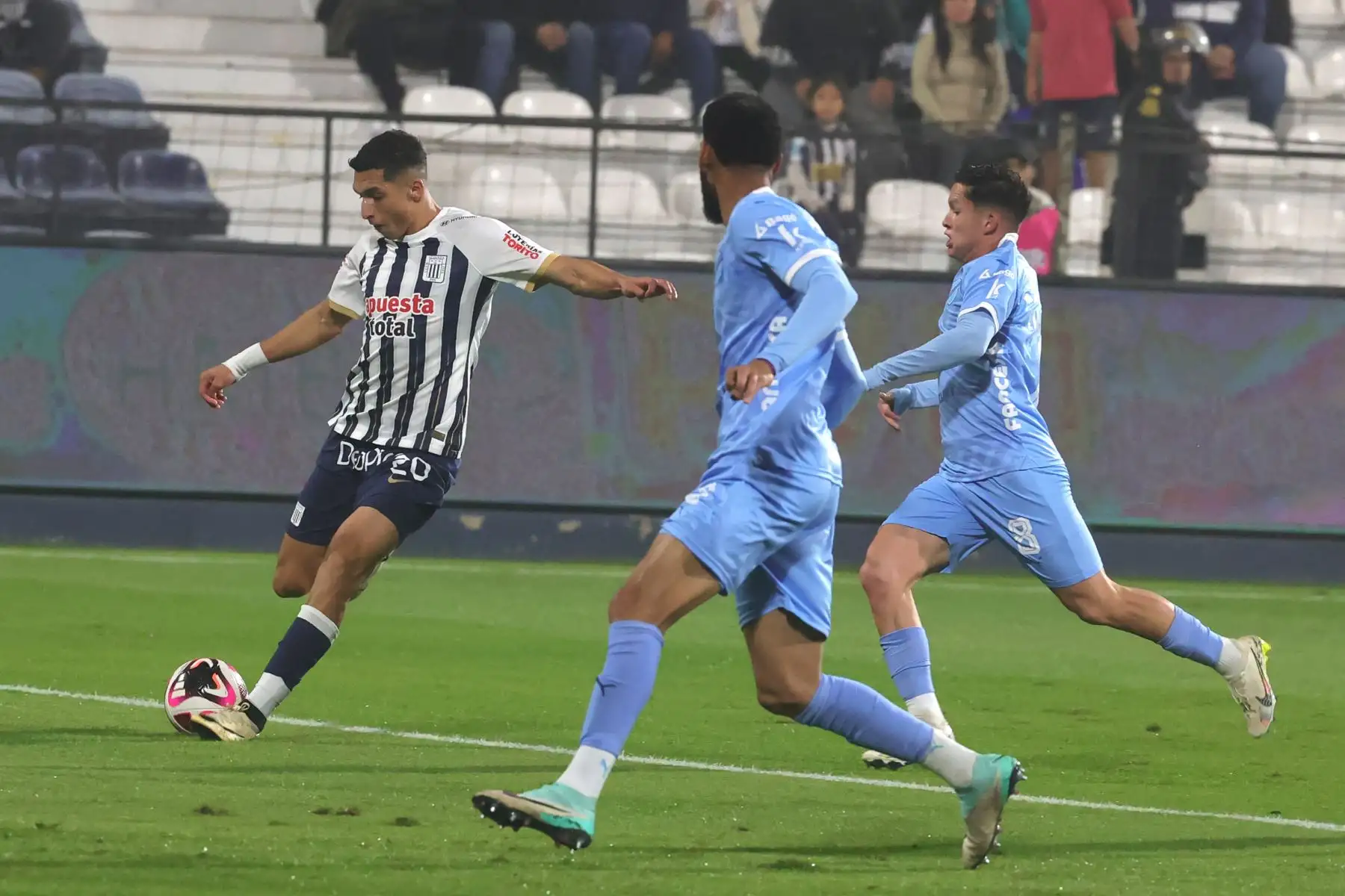 Alianza Lima vs. Bolívar  en amistoso internacional. Foto: ANDINA/ Melina Mejía