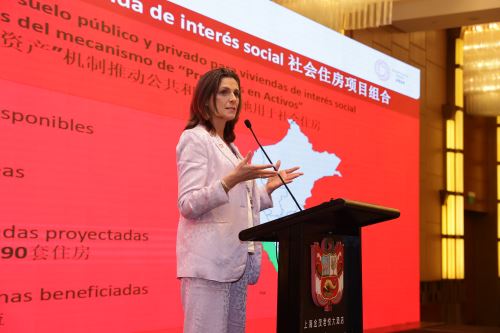 Ministra de Vivienda, Construcción y Saneamiento, Hania Pérez de Cuéllar. ANDINA/Prensa Presidencia