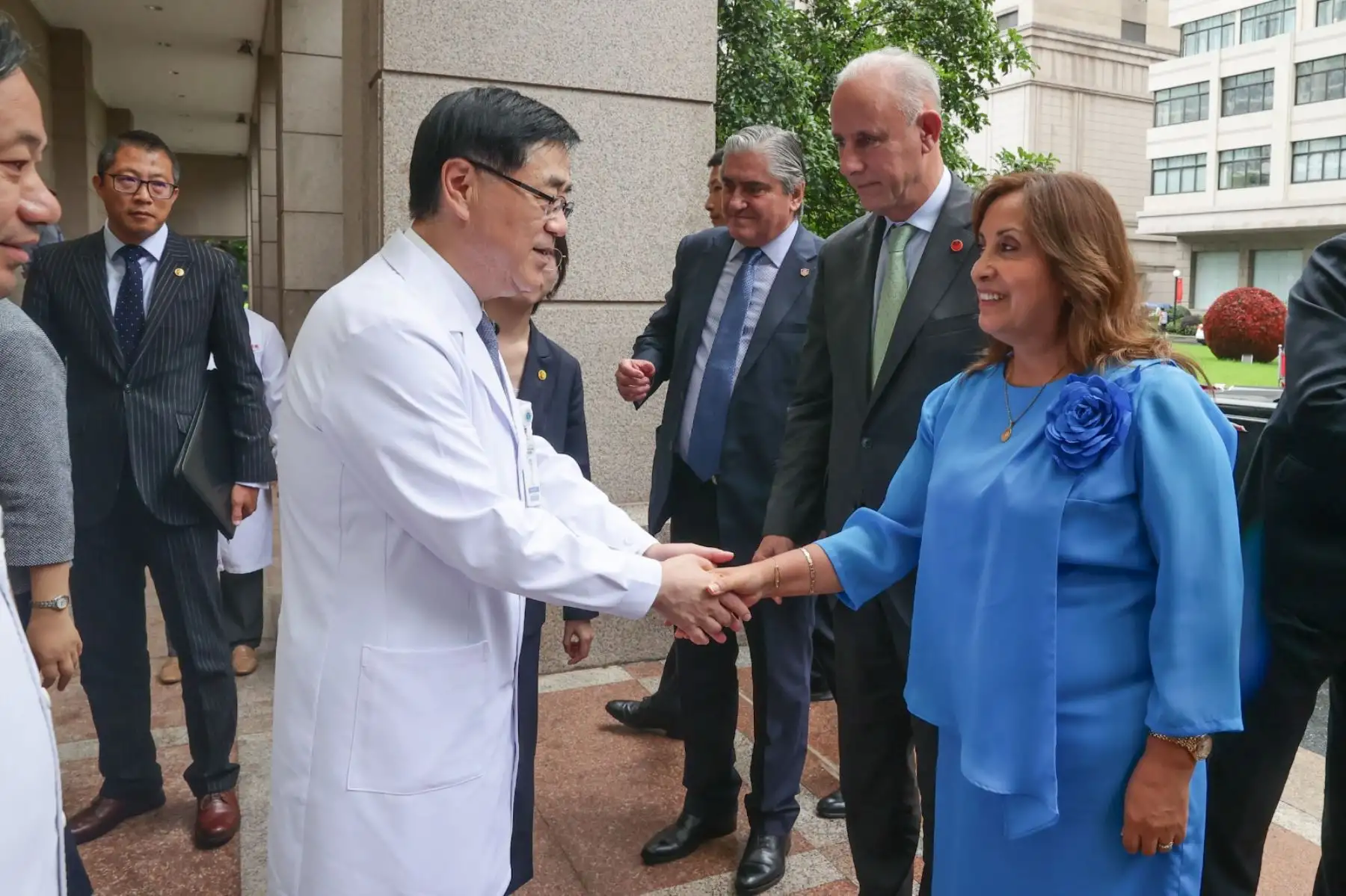 La presidenta Dina Boluarte visitó el Centro de Innovación de Medicina Digital de Shanghái. Foto: ANDINA/ Prensa Presidencia