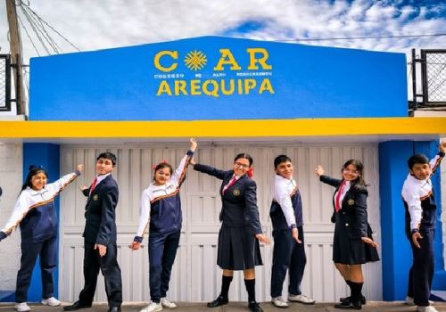 El Colegio de Alto Rendimiento (COAR) de Arequipa figura entre los finalistas del concurso internacional que premia a los mejores colegios del mundo.