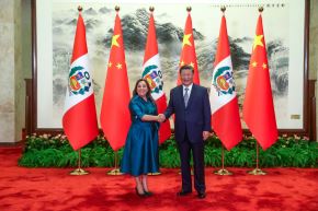 El presidente de China, Xi Jinping, dio la bienvenida este a su homóloga de Perú, Dina Boluarte, en una ceremonia oficial llevada a cabo en la Plaza del Este del Gran Palacio del Pueblo, en Pekín. Foto: ANDINA/Prensa Presidencia