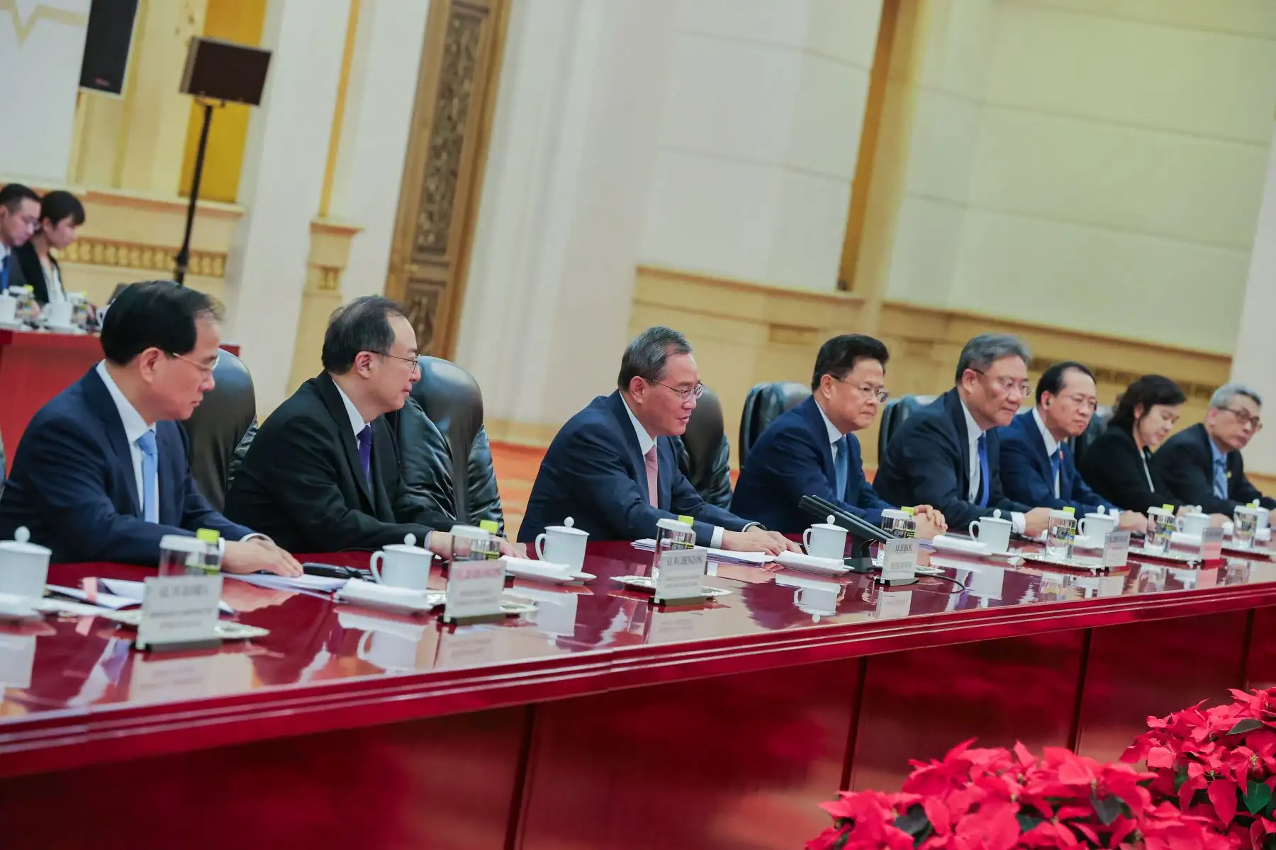 Reunion oficial con el primer ministro de la República Popular China Li Quiang. Foto: ANDINA/Prensa Presidencia